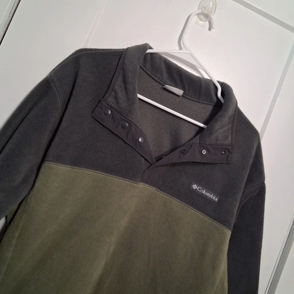 Columbia fleece pullover